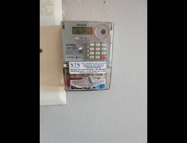 2 BEDROOM PROPERTY TO RENT IN CLUBVIEW